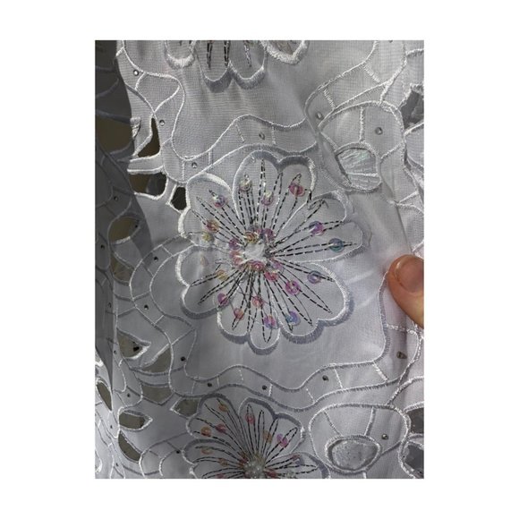 White Angel Wing Caftan Dress Sequins Embroidery Cutwork - Picture 16 of 16